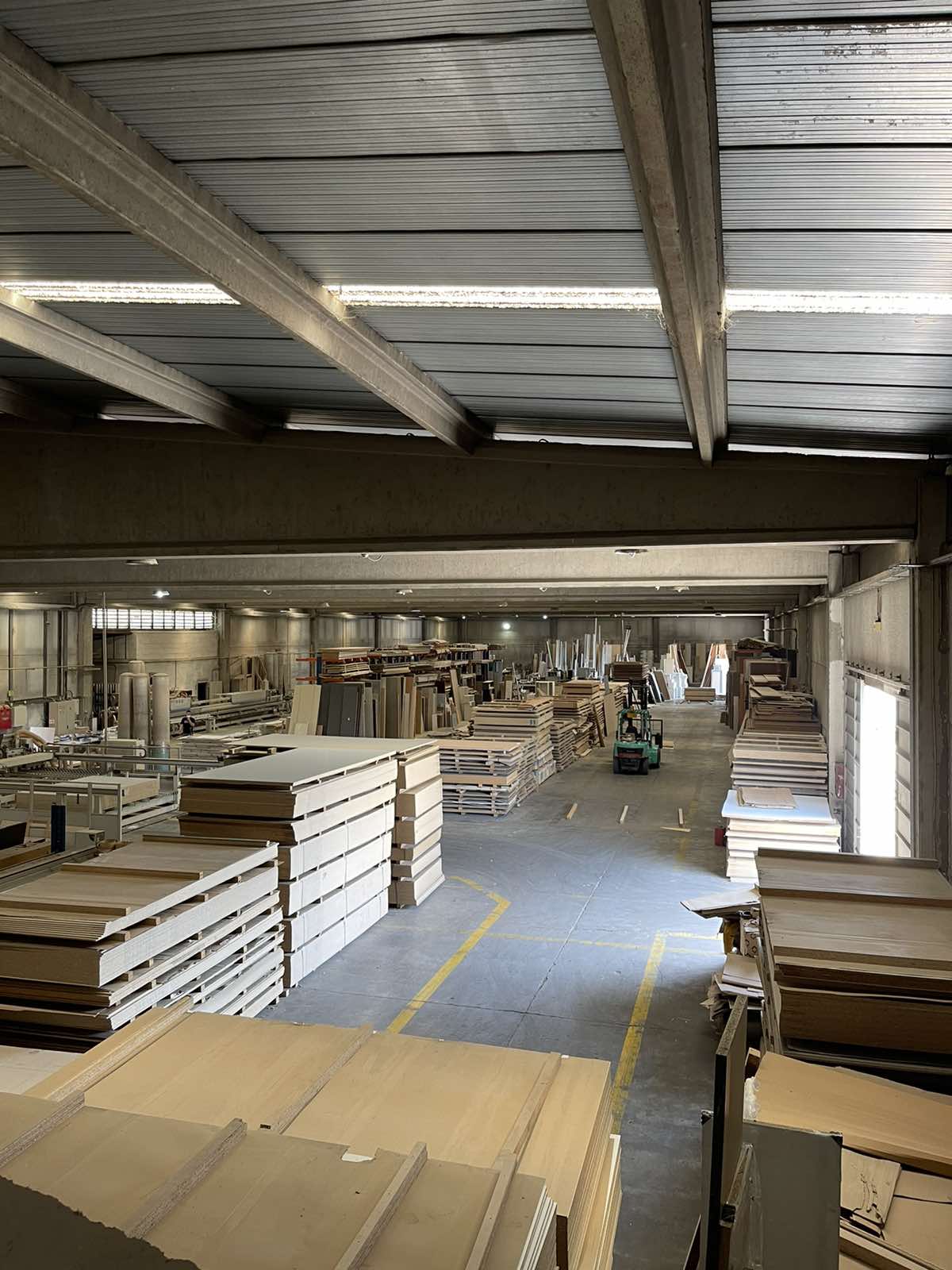 Οινόφυτα Βιομηχανικό Κτίριο 3250τμ - Κωδ. 548